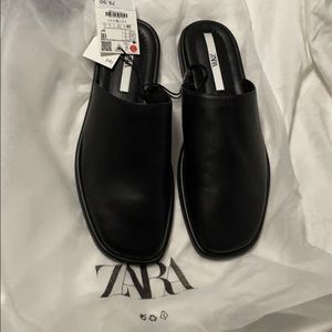 UNWORN W/ TAGS ZARA LOAFERS